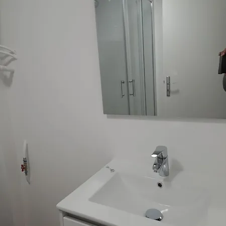 アパート Le 84 *