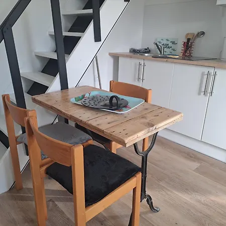 Le 84 アパート ルマン